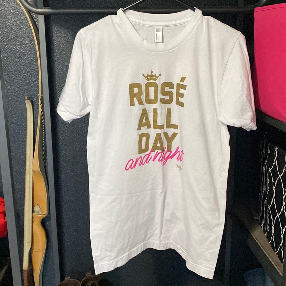 Never worn three olives rose all day t shirt size small